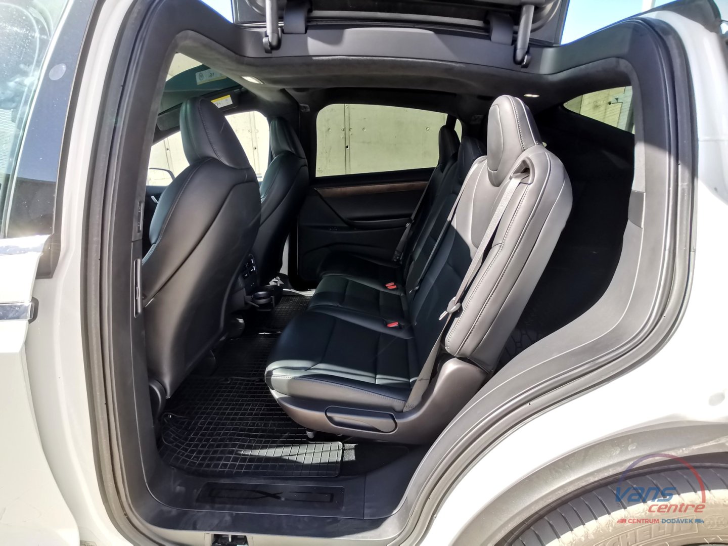 Tesla MODEL X LONG RANGE/ 398KW/ 7 MÍST/ TOP VÝBAVA!