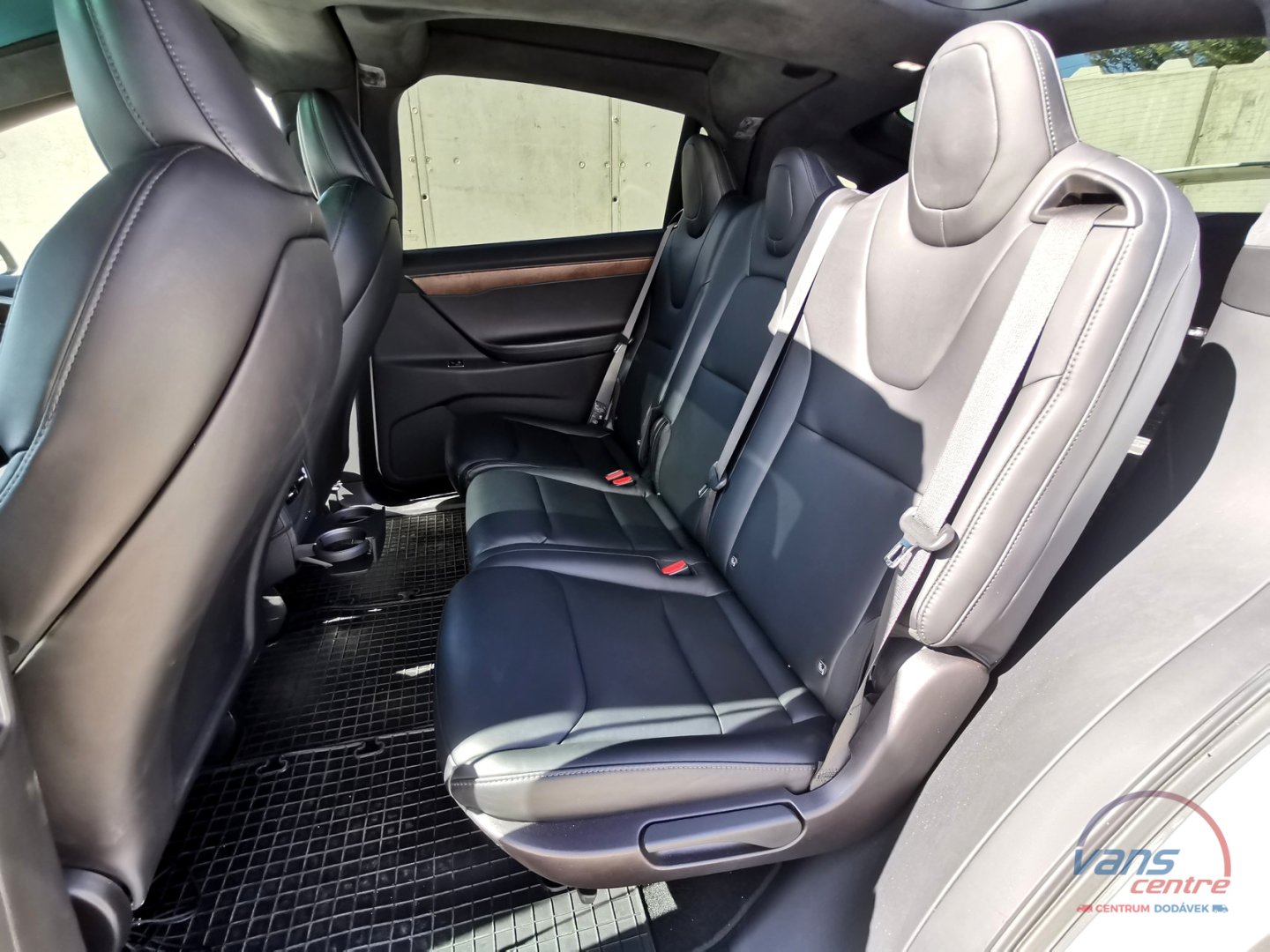 Tesla MODEL X LONG RANGE/ 398KW/ 7 MÍST/ TOP VÝBAVA!