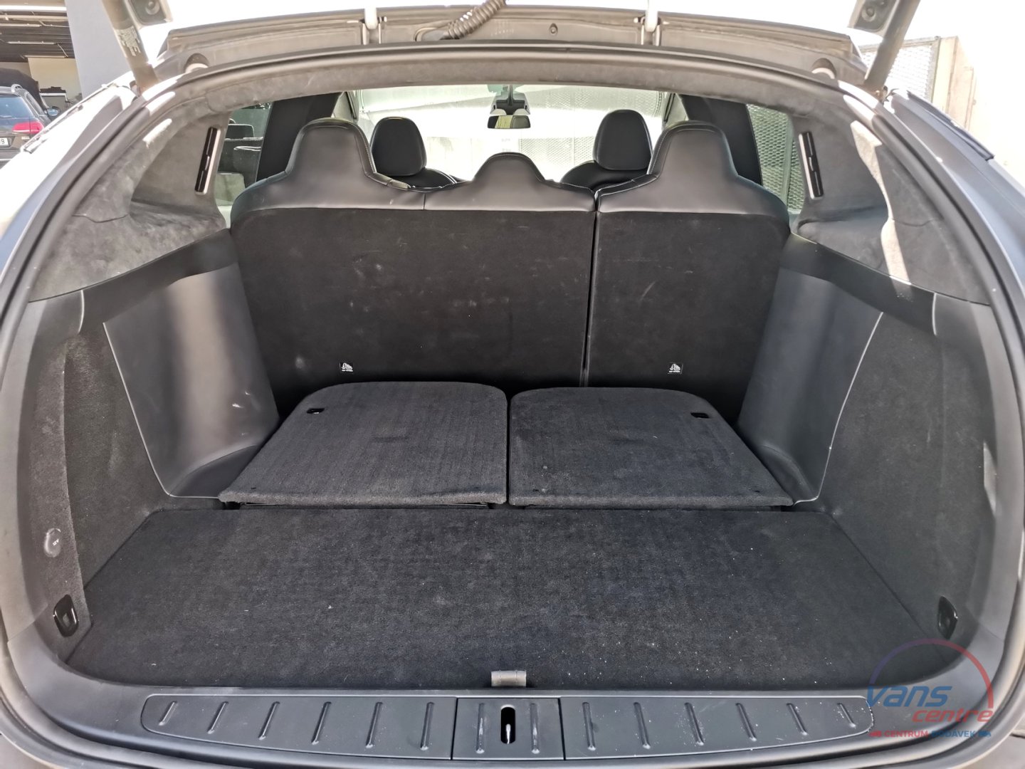 Tesla MODEL X LONG RANGE/ 398KW/ 7 MÍST/ TOP VÝBAVA!