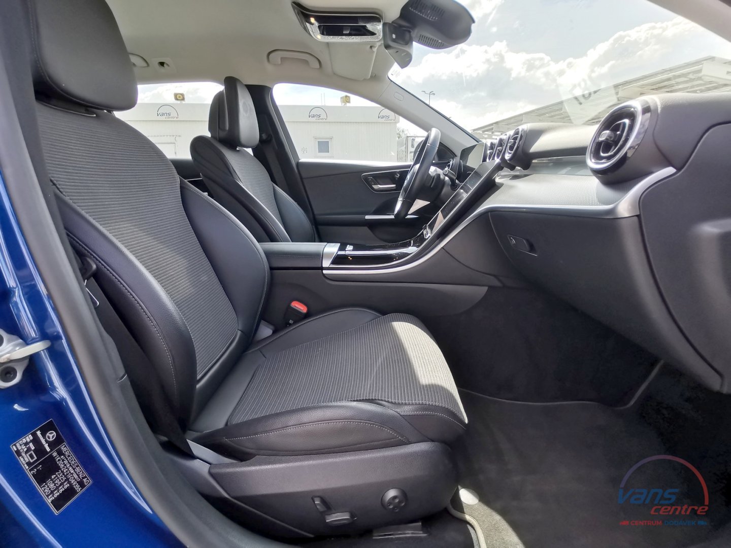 Mercedes-Benz C200 T ADVANTGARDE/ TAŽNÉ