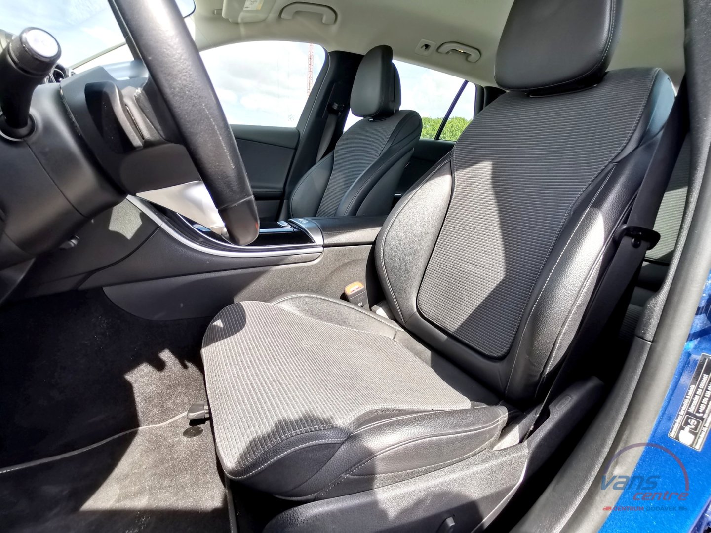Mercedes-Benz C200 T ADVANTGARDE/ TAŽNÉ