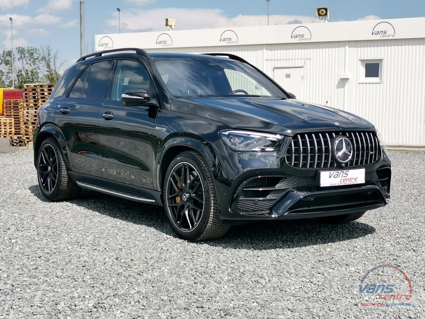 Mercedes-Benz GLE 63 S AMG 4 MATIC+ / NIGHT/ CERAMIC/ MASÁŽ