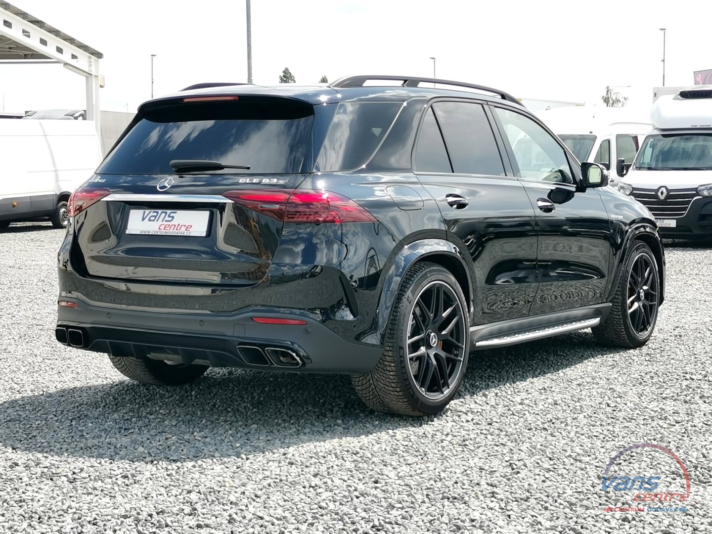 Mercedes-Benz GLE 63 S AMG 4 MATIC+ / NIGHT/ CERAMIC/ MASÁŽ