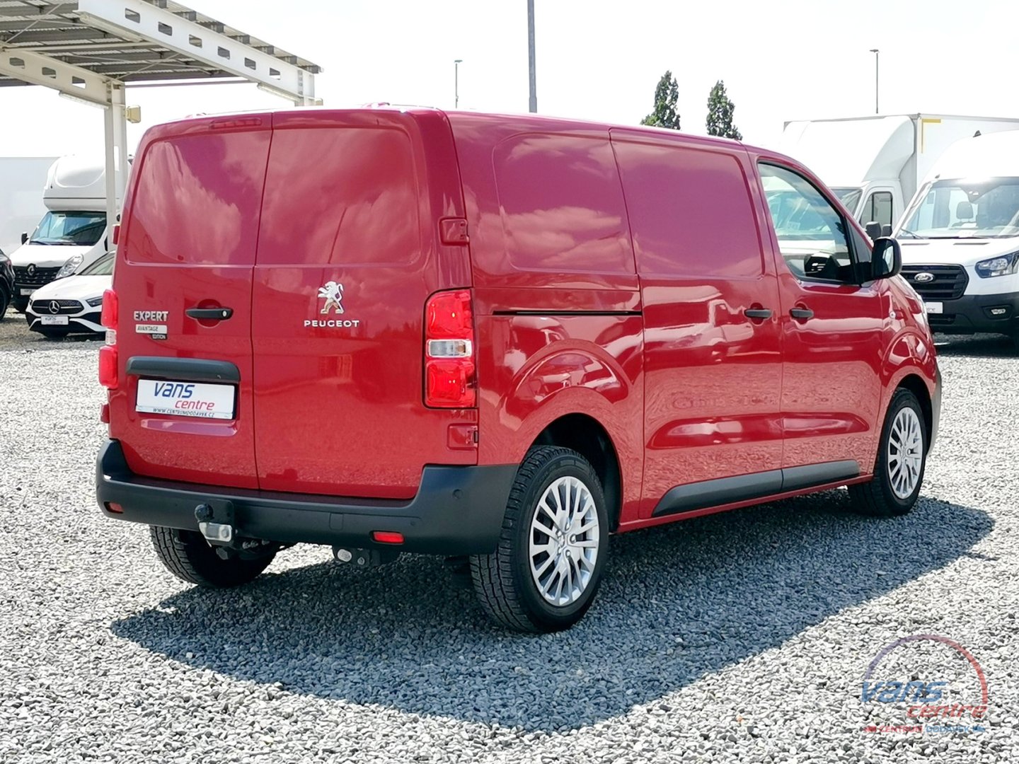 Peugeot EXPERT 2.0HDI/106KW L2H1/ KAMERA/ NAVI/ TAŽNÉ