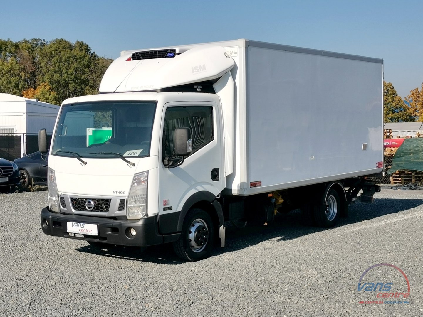 Nissan CABSTAR NT400 35.13 MRAZÍ/CHLADÍ/ 8 PALET/ H.ČELO