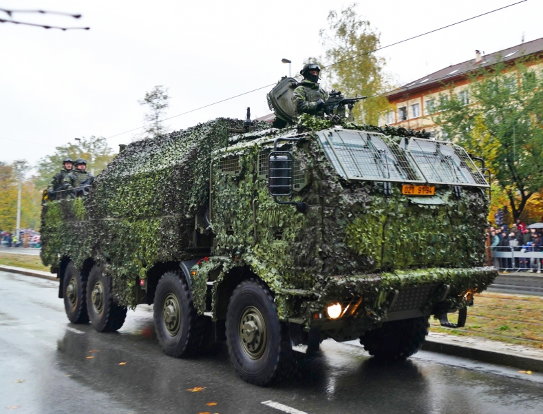 Prohlédněte si armádní a záchranné speciály Tatra